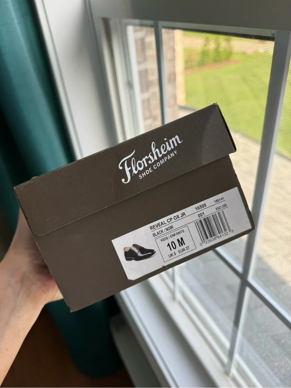 FLORSHEIM SIZE 10 BOYS DRESS SHOES